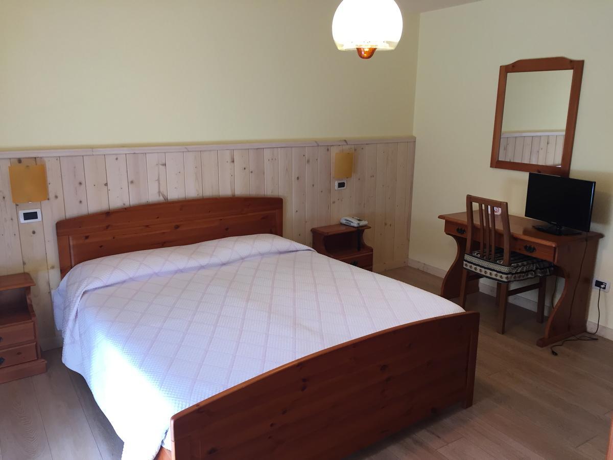 Al Garibaldino Hotel Posina Екстериор снимка